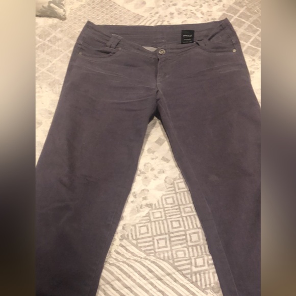 Kuhl Pants & Jumpsuits Womens Kuhl Dark Grey Straight Leg Pants Size2 Reg Poshmark